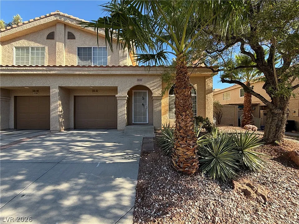 2828 Briar Knoll Dr