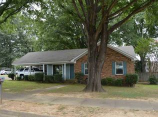 6075 Colonyhill Dr, Bartlett, TN 38135