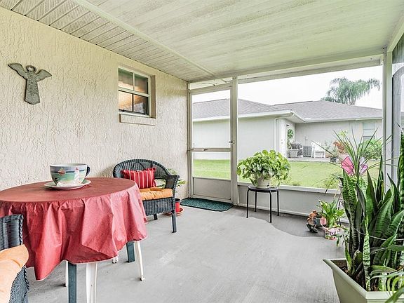 3rd image of 29315 Schinnecock Hills Ln