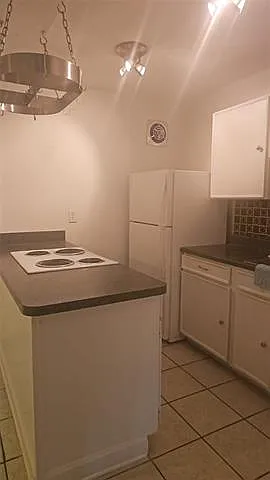 222 London Ave #218 — Photo 3