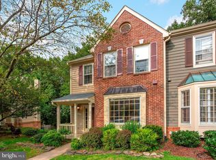 11714 Great Owl Cir, Reston, VA 20194