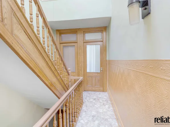 59-05 Catalpa Avenue image 11 of 12