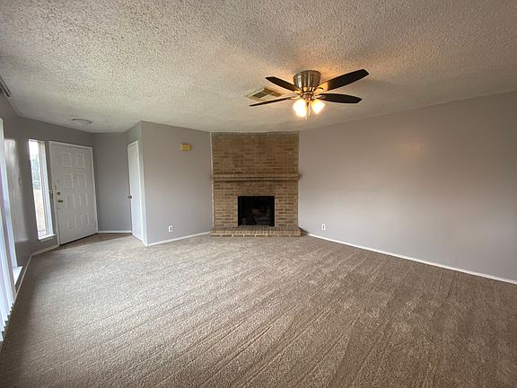 3rd image of 8459 Cranberry Hl APT 4