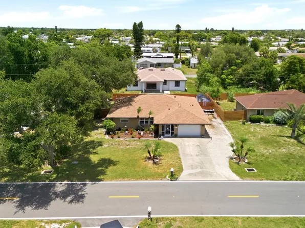541 Morningside Rd, Venice, FL 34293