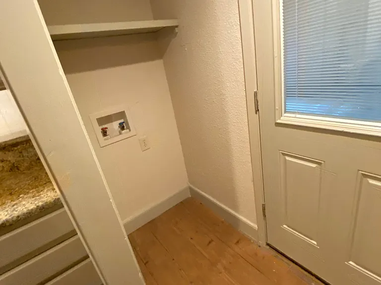10151 Camelot Dr — Photo 5