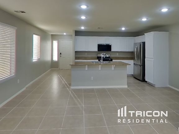 4th image of 5637 Dawn Falls St