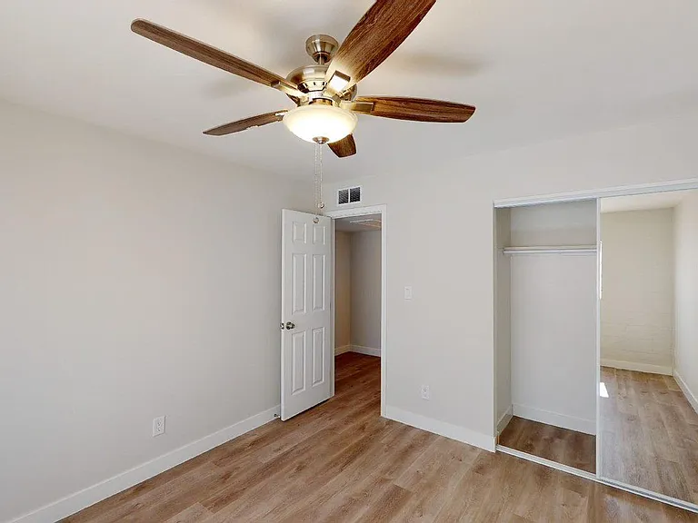 1712-1724 E Ocotillo Rd — Photo 43