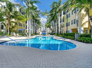 226 N Latitude Cir APT 102, Delray Beach, FL 33483