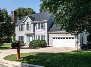 103 Glenstone Ln, Cary, NC 27518