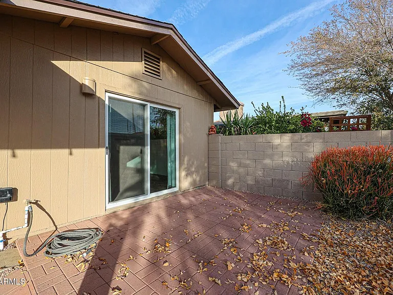 26033 S Hollygreen Dr — Photo 42