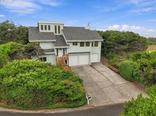 88692 Shoreline Dr, Florence, OR 97439