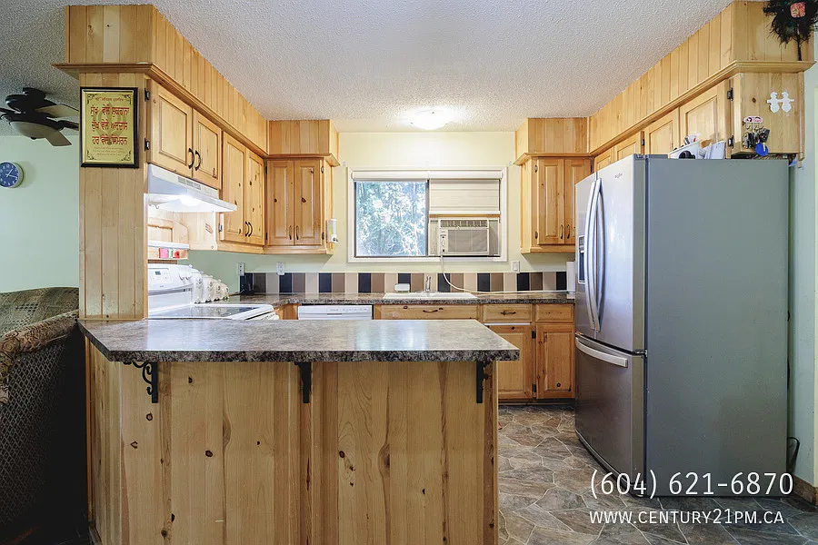 3 bed, 2.0 bath, 1492 sqft, $2,650 — Photo 3