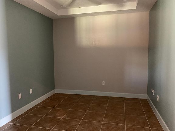 4th image of 779 Cobblestone Way