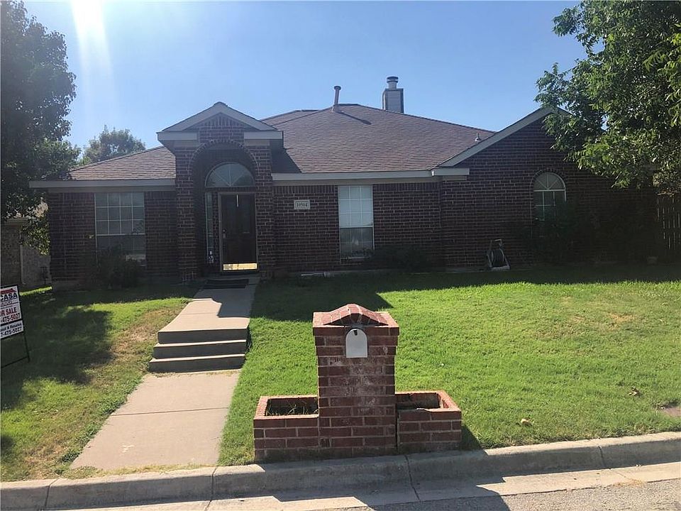 1st image of 10504 Holly Grove Dr