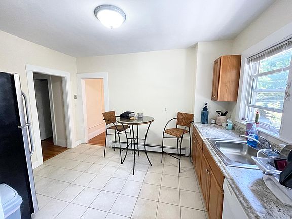 5th image of 31 High St #2