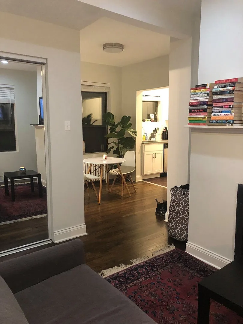 Studio, 368 sqft, $1,795 — Photo 2