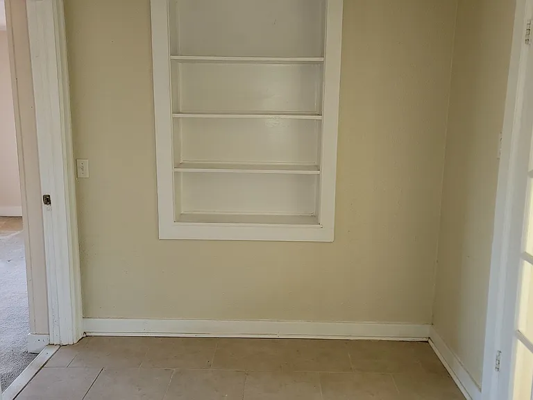 1750 Davidson Dr — Photo 5