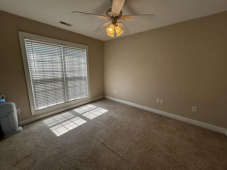 200 Village Way — Photo 20
