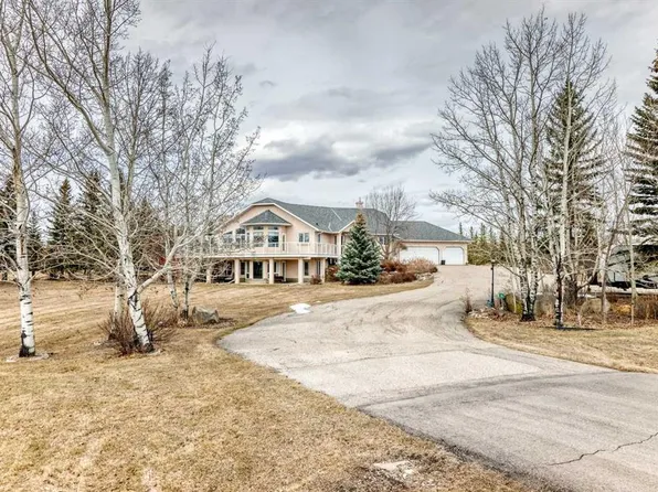20 SE Crocus Ridge Ct, Rocky View County, AB T3Z 1G7