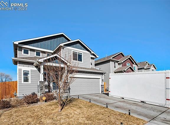 3rd image of 6674 Mandan Dr