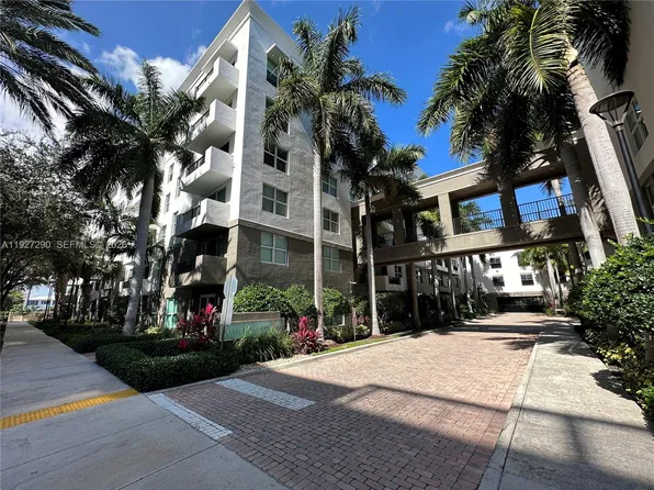 2401 NE 65th St APT 606, Fort Lauderdale, FL 33308