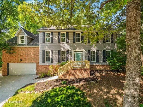 2725 Dee Peppers Dr, Knoxville, TN 37931