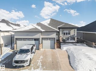 105 Houle Dr, Morinville, AB T8R 0E1