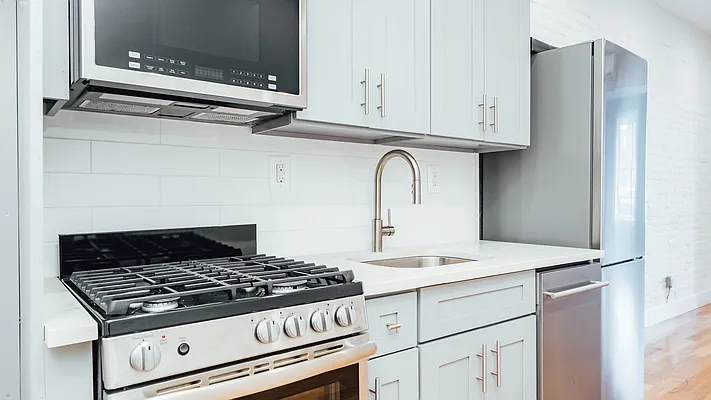 Rented by Nooklyn NYC LLC | media 3