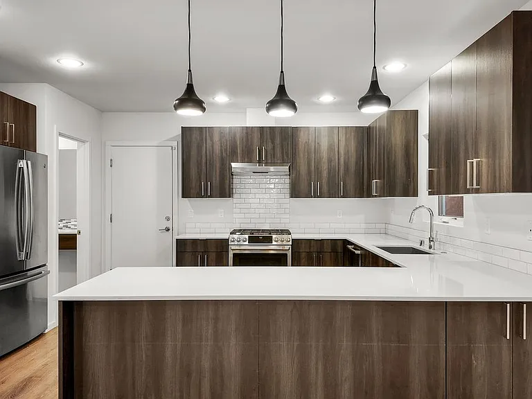 4233 S Lucile St — Photo 8