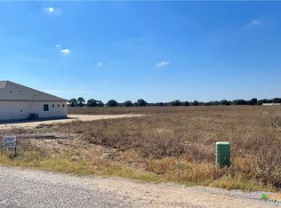 225 Colonial Ln, La Vernia, TX 78121