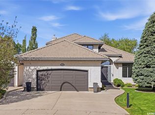 210 Horlick Cres, Saskatoon, SK S7N4R5