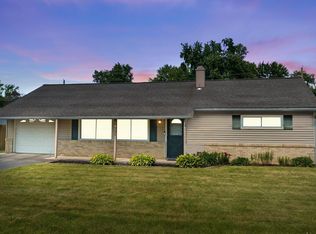 1331 Baywood Dr, New Haven, IN 46774