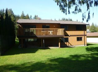 10 Longshore Ln, Bellingham, WA 98229