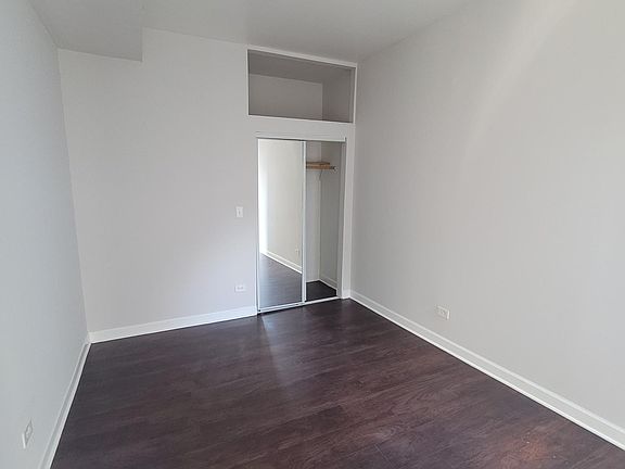 4th image of 2228 S Sawyer Ave #2