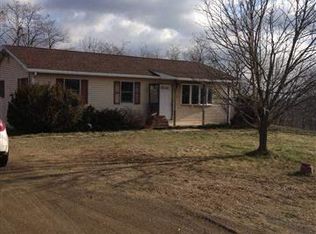 925 Green Spring Rd, Newville, PA 17241