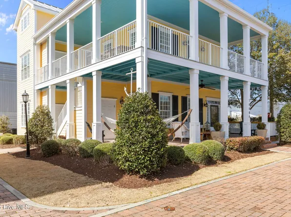 1000 Village Lane #A, Beaufort, NC 28516