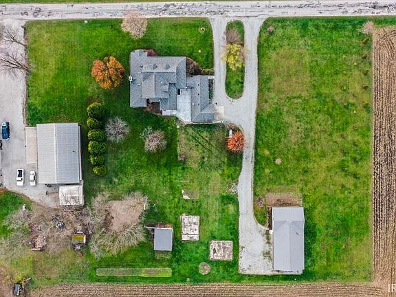 5th image of 7458 E County Road 300 S
