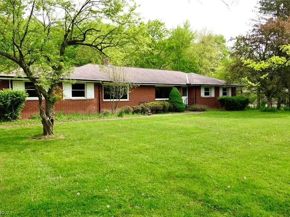 28649 Jackson Rd, Orange, OH 44022