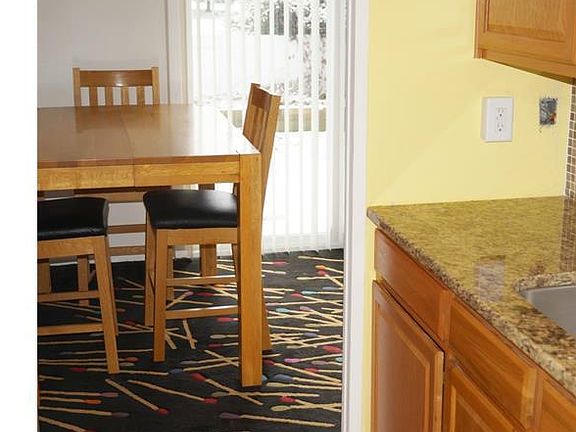 5th image of 1271 Hibbard Dr #109