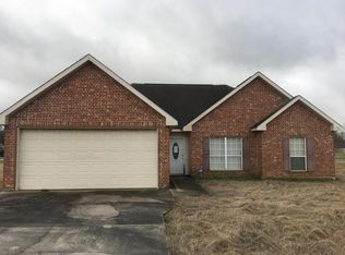 288 Compress Rd, Opelousas, LA 70570