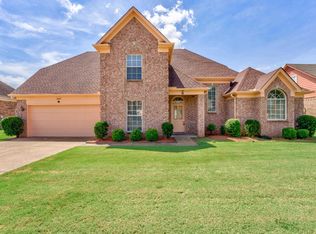 4897 Lanlee Dr, Memphis, TN 38125
