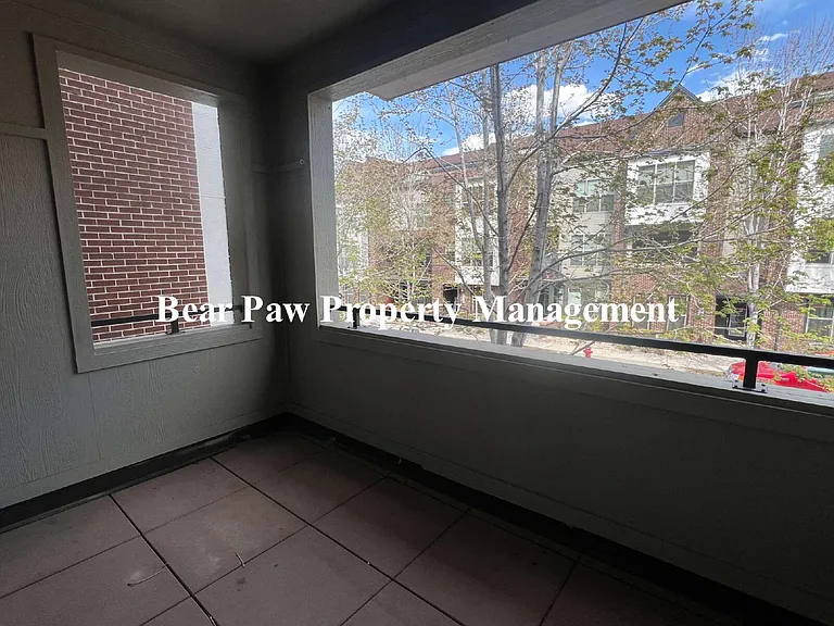 423 S Reed Ct — Photo 13