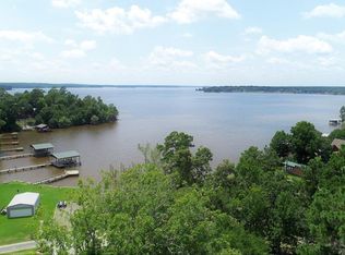 171 Lake Shore St, Trinity, TX 75862