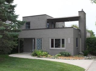 916 E 18th St, Spencer, IA 51301