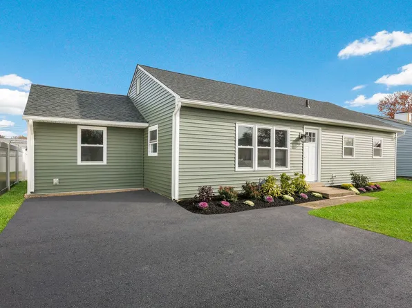 284 Cardiff Rd, Fairless Hills, PA 19030