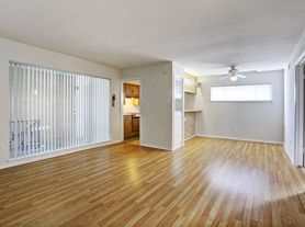 3703 Roseland St, Houston, TX