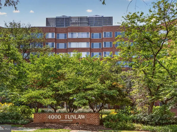 4000 Tunlaw Rd NW APT 705, Washington, DC 20007