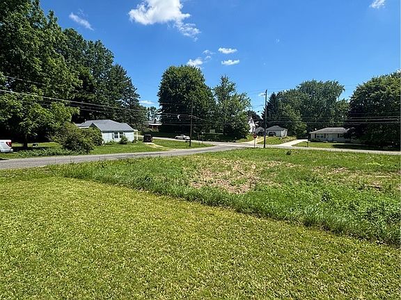 3rd image of 1660 Hilbish Ave