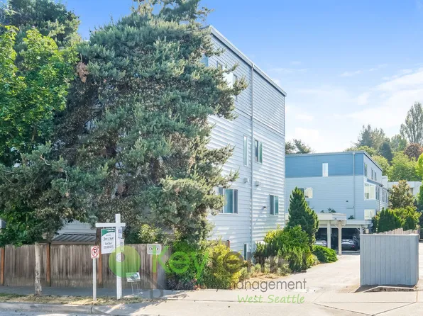 9522 1st Ave NE APT B8, Seattle, WA 98115