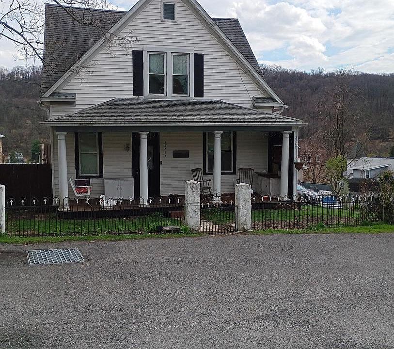 1st image of 15716 Ponderosa Ln NW
